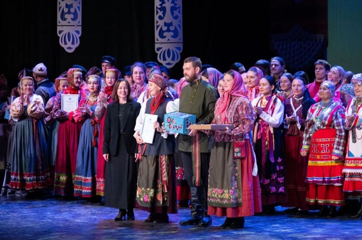 Чувашский ансамбль «Парне» победил на фестивале «Традиции» со свадебным обрядом