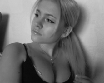 Lesya_kiss