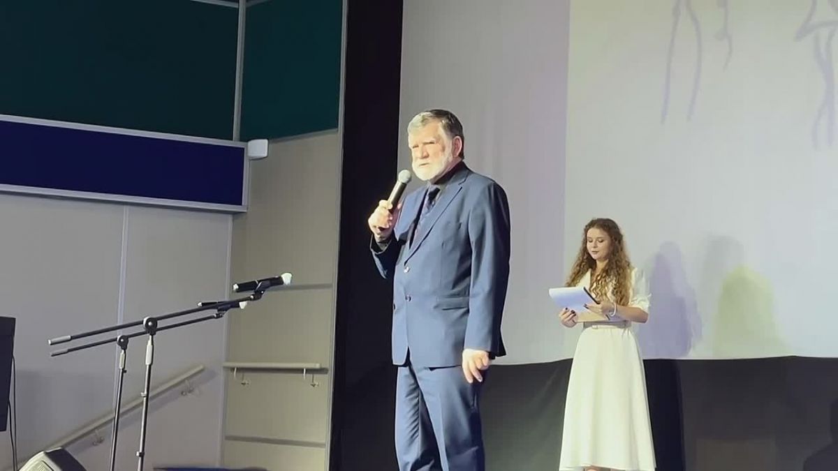 «Звёзды Ростова»: первый день конкурса 15 октября в центре «Победа»