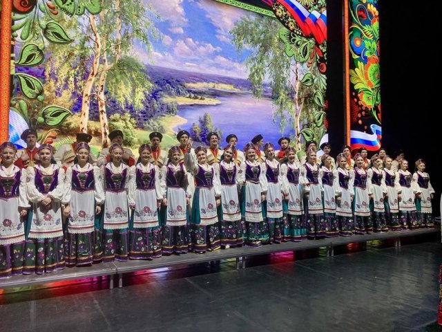 Кубанская казачья вольница. Танцуй и веселись, Кубань!